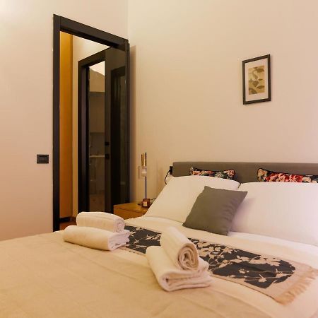 The Best Rent - Modern Apartment In The Center Μιλάνο Εξωτερικό φωτογραφία